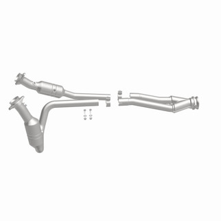 MagnaFlow 15-17 Ford Transit-150 3.7L Direct Fit Converter