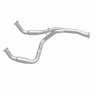MagnaFlow 2011 Chevrolet Silverado 2500 HD 6.0L Direct Fit Converter