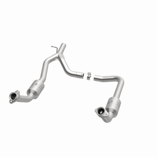 MagnaFlow 09-14 Ford E-250 4.6L Direct Fit Converter