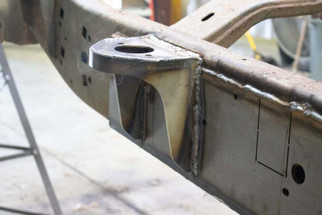 Rustbuster Center Cab Mount