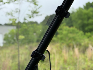 Seizmik 25+ CFMOTO U10/ 10 XL Pro Toolless Windshield - Hardcoated