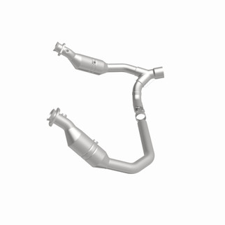 MagnaFlow 2006 Dodge Ram 1500 4.7L Direct Fit Converter