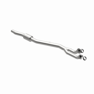 MagnaFlow 96-98 BMW 740iL 4.4L Direct Fit Converter