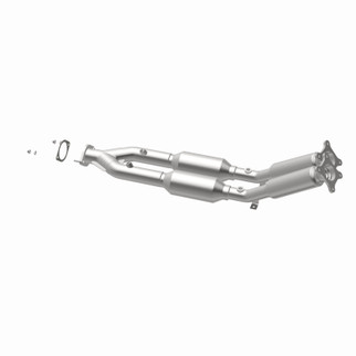 MagnaFlow 99-01 Volvo S80 2.8L Direct Fit Converter