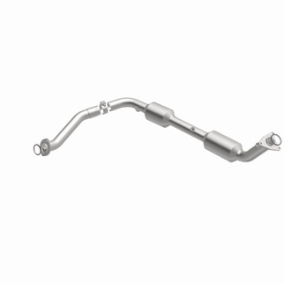 MagnaFlow 07-10 Toyota Tundra 5.7L Direct Fit Converter