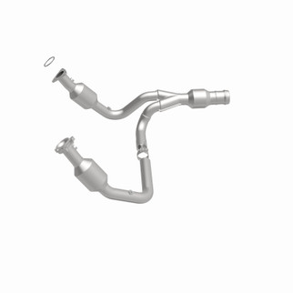 MagnaFlow 15-16 Cadillac Escalade 6.2L Direct Fit Converter