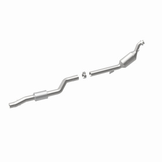MagnaFlow 07-11 S550 V8 5.5 OEM Underbody Direct Fit Converter