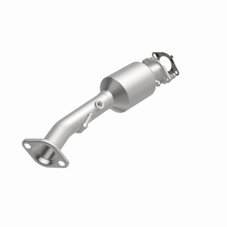 MagnaFlow 13-15 NV200 2 Underbody Direct Fit Converter