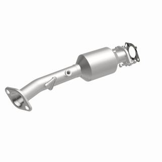 MagnaFlow 13-15 NV200 2 Underbody Direct Fit Converter