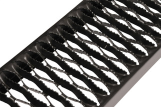 Dee Zee Universal Running Board Rough Step (90In Steel)