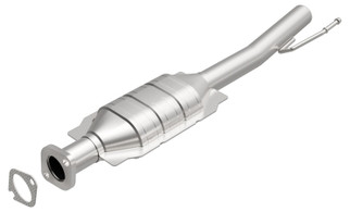 MagnaFlow Direct Fit Catalytic Converter 03-04 Ford Escape 3.0L
