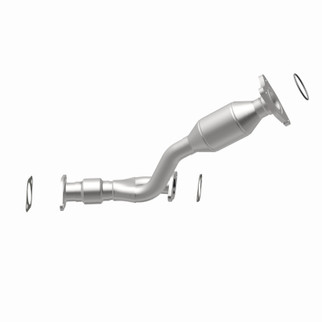 MagnaFlow Direct Fit Catalytic Converter 2008-2009 G6 3.5 L Underbody
