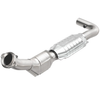 MagnaFlow Direct Fit Catalytic Converter 99-00 Ford Trucks 5.4L