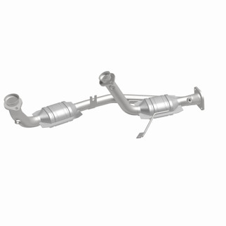 MagnaFlow Direct Fit Catalytic Converter 96-99 Ford Taurus3.0L 50S