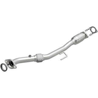 MagnaFlow Direct Fit Catalytic Converter 02-06 Nissan Altima 2.5L Rear
