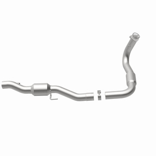 MagnaFlow 01-06 Sierra 2500 HD 6.0L D/S Direct Fit Converter
