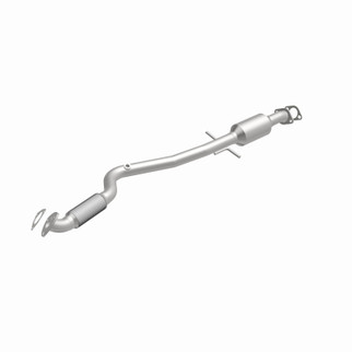 MagnaFlow 11-14 Cruze 1.8 L Underbody Direct Fit Converter