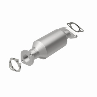 MagnaFlow 11-13 Sorento 2.4L Underbody Direct Fit Converter