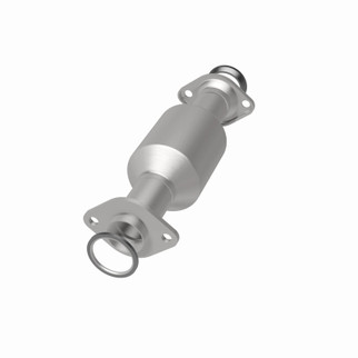 MagnaFlow 11-15 Sienna 3.5 Underbody Direct Fit Converter
