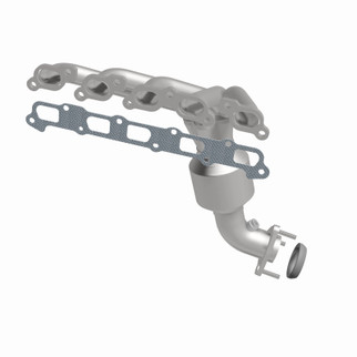 MagnaFlow Direct Fit Catalytic Converter 07-08 Hummer H3 3.7L