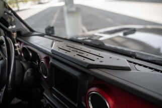 DV8 Offroad 18-23 Jeep Wrangler JL/20-23 Gladiator JT Device Dash Mount V2