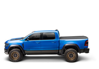 BAK 19-24 GM Silverado/Sierra 1500 8.2ft. Bed Revolver X4ts