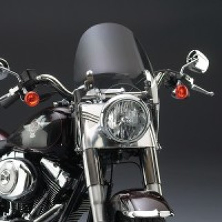 National Cycle 86-17 Harley-Davidson FLST Softail Switchblade Windshield Deflector-Clear