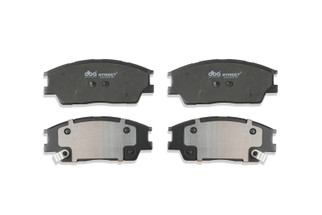 DBA 20-24 Hyundai Venue Front Street Series Brake Pads