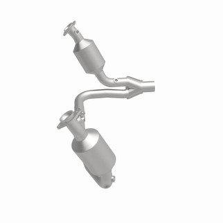 MagnaFlow 2004 Dodge Dakota 4.7L Direct Fit Catalytic Converter