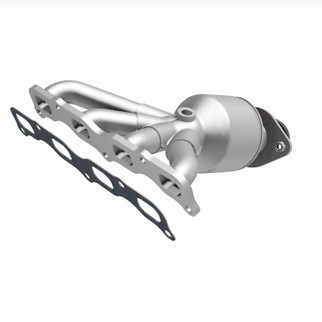 MagnaFlow 2016 Mitsubishi Outlander Manifold 2.4L Direct Fit Catalytic Converter