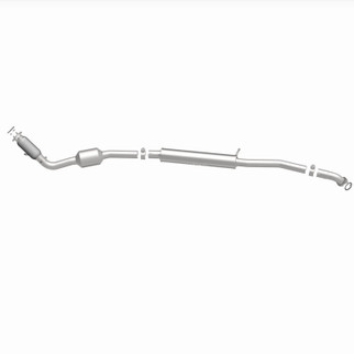 MagnaFlow 2019 Toyota RAV4 2.5L Direct Fit Catalytic Converter