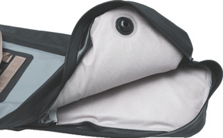 Kuryakyn Torke Dry Rifle Case
