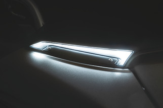 Kuryakyn Tracer Windshield Trim Lights Black