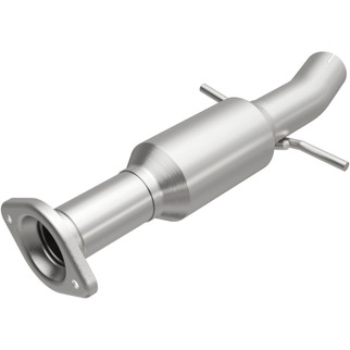 MagnaFlow 14-15 Highlander 3.5 Undby Direct Fit Converter