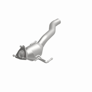 MagnaFlow 04-06 Cayenne V8 4.5 OEM Underbody Direct Fit Converter