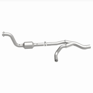 MagnaFlow 04-06 Dodge Durango 5.7L Direct Fit Converter