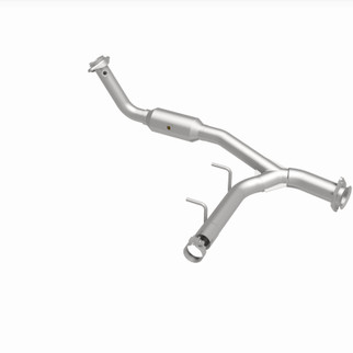 MagnaFlow 05-06 Ford Expedition 5.4L Direct Fit Converter