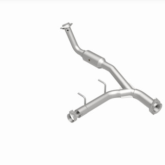 MagnaFlow 05-06 Ford Expedition 5.4L Direct Fit Converter