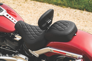 Mustang 18-21 Harley Fat Boy Wide Tripper Passenger Seat Diamond Stitch - Black