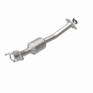 MagnaFlow California Direct Fit Catalytic Converter 13-15 Nissan NV200 2.0L