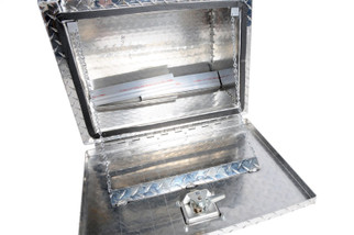Dee Zee Universal Tool Box - Specialty Underbed BT Alum 24X18X18