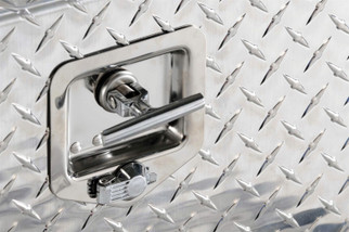 Dee Zee Universal Tool Box - Specialty Topsider BT Alum