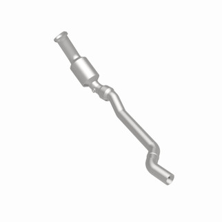 MagnaFlow Direct Fit Catalytic Converter 06-14 Chrysler 300 5.7L