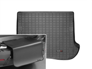 WeatherTech 05-10 Jeep Grand Cherokee Cargo With Bumper Protector - Black