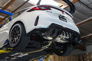 Remark 2023+ Honda Civic Type-R (FL5) Triple Tip Catback Exhaust w/ Triple Tip & Front Pipe