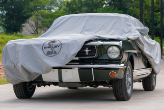 Covercraft 20 Ford Mustang Custom WeatherShield HP Car Cover w/ Blk Snake Medallion Logo