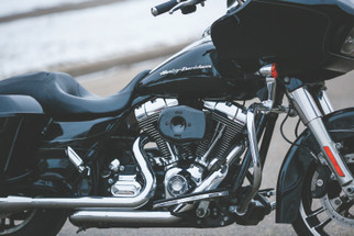 S&S Cycle 08-16 Touring/16-17 Softail Models Stealth Air Cleaner Kit w/ Black Tribute Cover