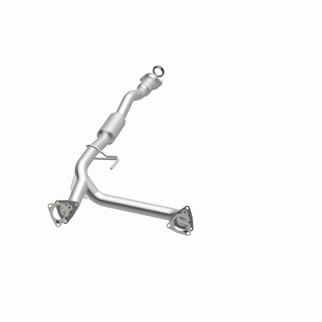 MagnaFlow Direct Fit Catalytic Converter 2015 Colorado 3.6 Underbody