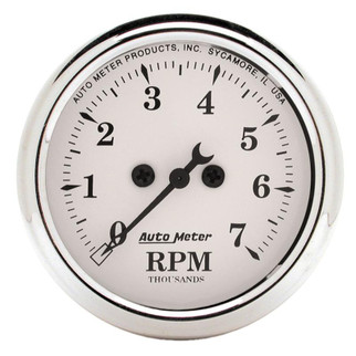 AutoMeter Gauge Quad 5in. 0 Ohm(e) to 90 Ohm(f)Elec Old Tyme White