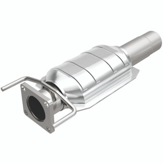 MagnaFlow Direct Fit Catalytic Converter Gm